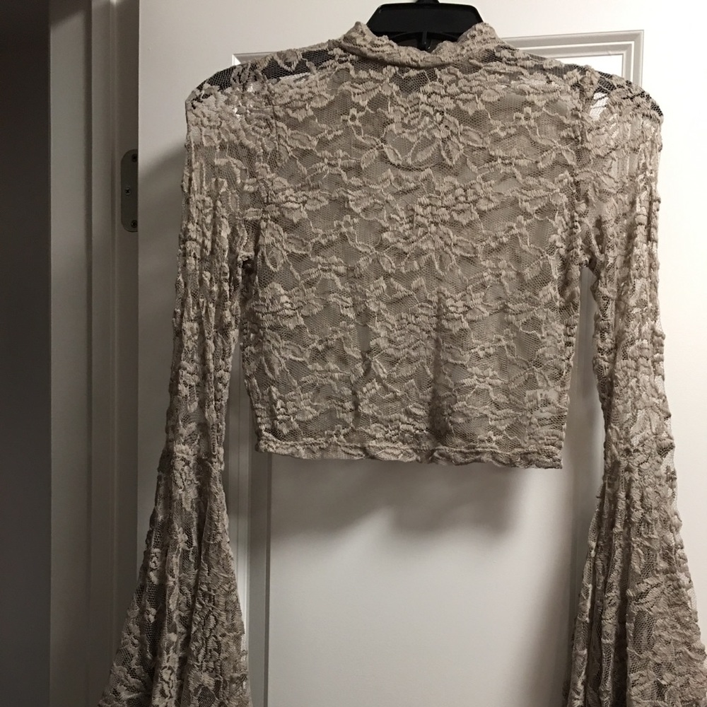 COPY - Lace taupe crop top